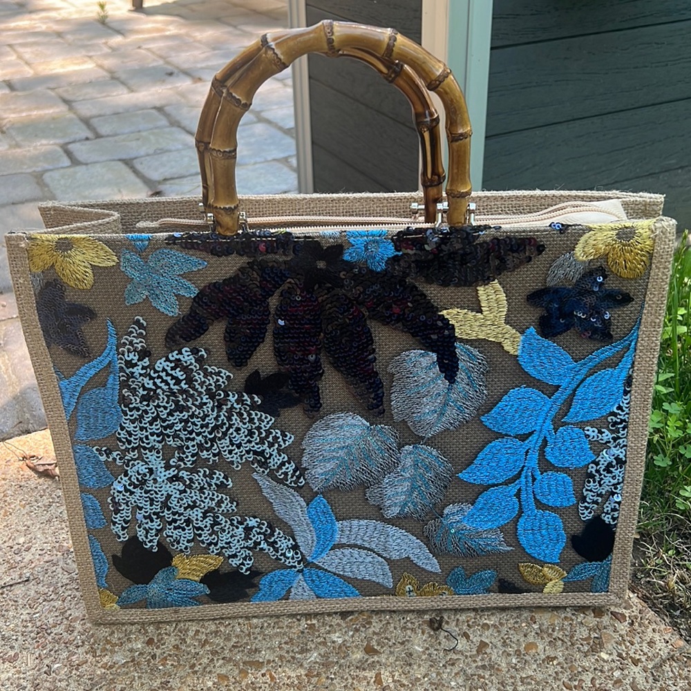 New Sequin Beaded Zipper Purse - Picture 3 of 8
